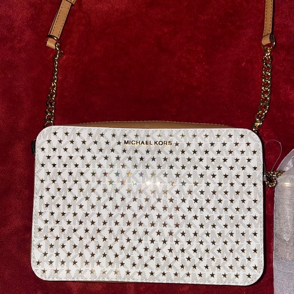 MK LIMITED SERIES CROSSBAG PURSE🤍 - Picture 3 of 7